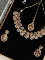 Khuwab Zircon